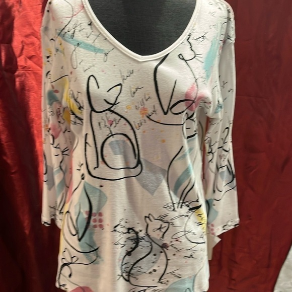 Small Jess And jane V-neck three-quarter sleeve cotton blouse - Picture 1 of 6